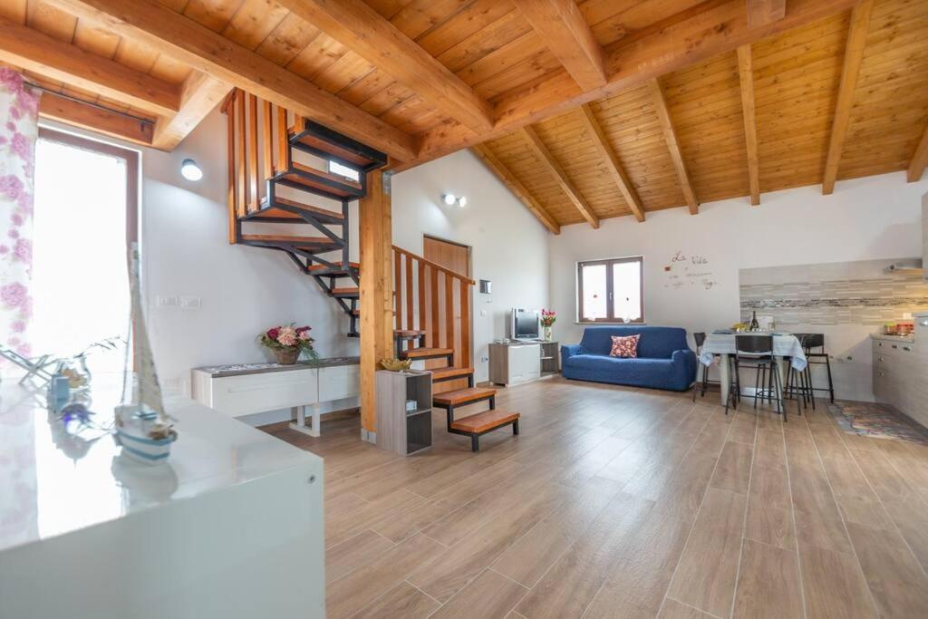 Апартаменты La Casa Nel Vigneto Марина-ди-Сан-Вито Экстерьер фото